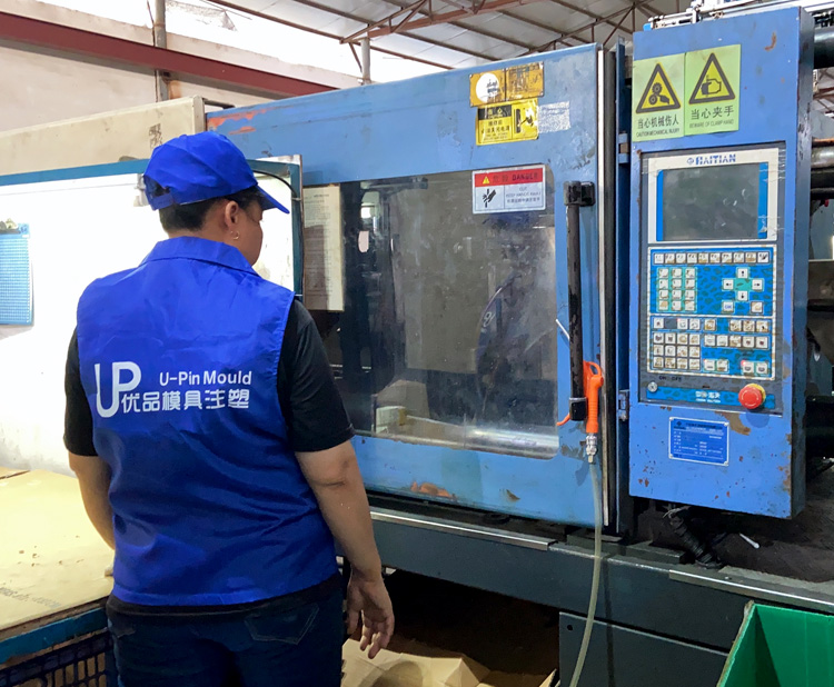 醫(yī)療器械模具案例